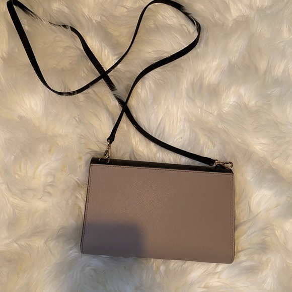 Kate spade crossbody - Picture 2 of 2